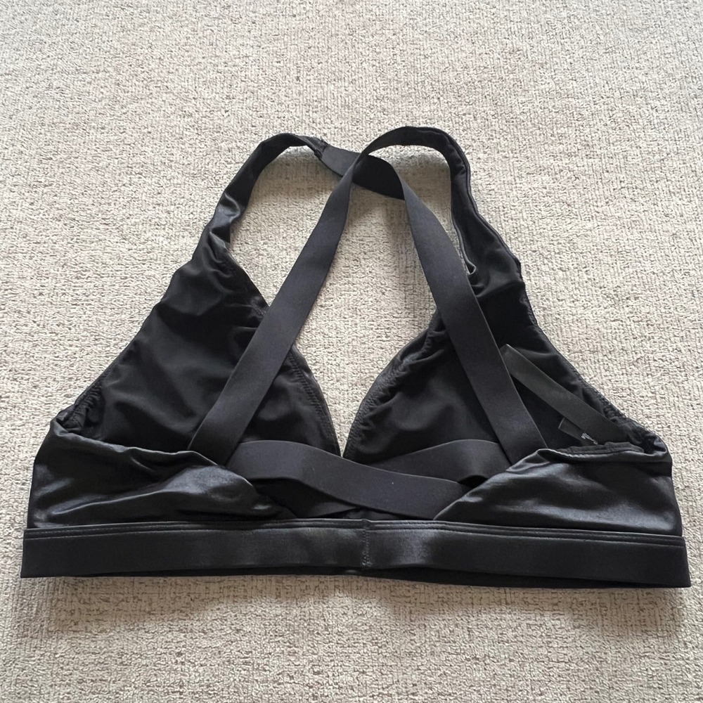 Victoria Sport Black Coated Faux Leather Crisscross Bralette Large L/G - Picture 2 of 4